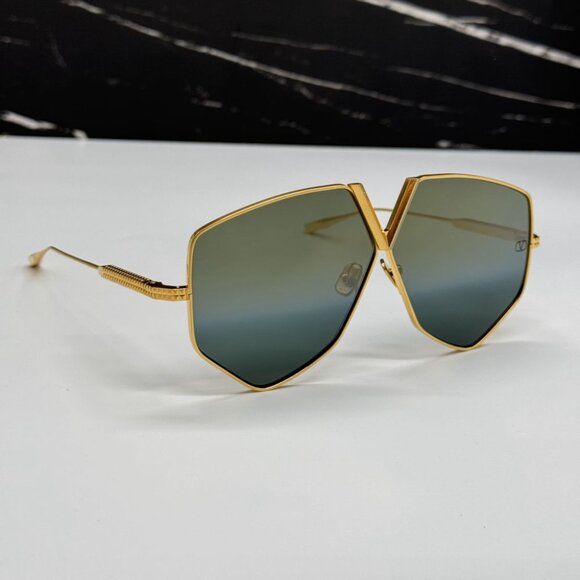NEW VALENTINO VLS-115B WOMEN OVERSIZED GREEN GOLD SUNGLASSES VALENTINO V-HEXAGON - Picture 10 of 12